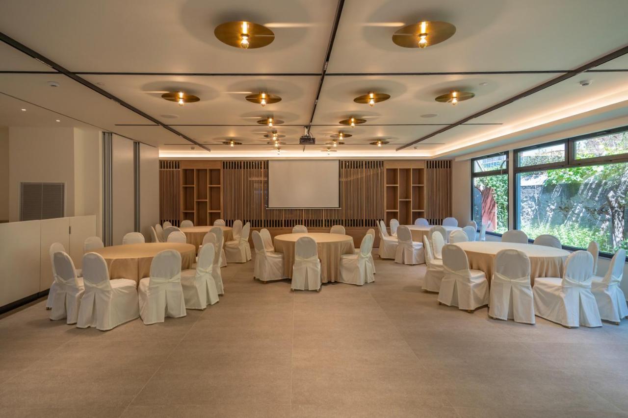 Emmantina Hotel Athens Exterior photo